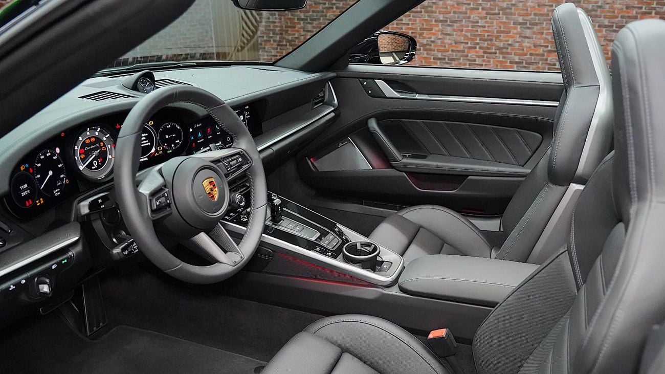 بورش 911 TURBO S CABRIOLET | LIMITED OFFER | FULLY LOADED | BRAND NEW