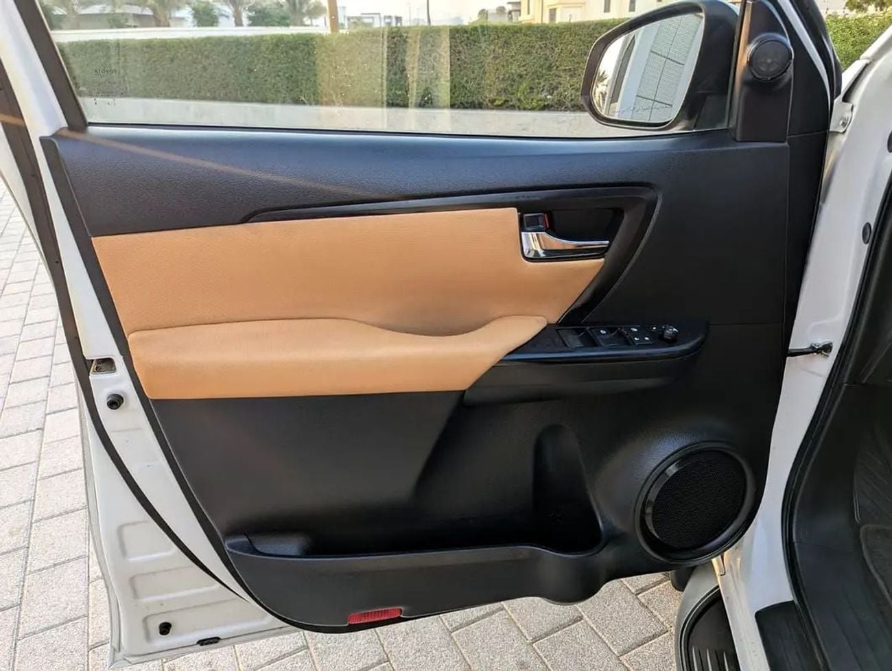 Toyota Fortuner EXR 4x4 V4 2.7L GCC Specs Interior and Exterior Excellent Condition
