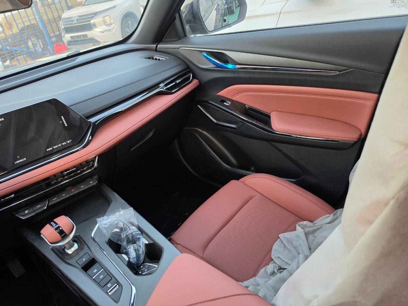 تشنجان x5 بلس CHANGAN X5 PLUS FULL OPTION 360 CAMERA + ELECTRIC TAIL