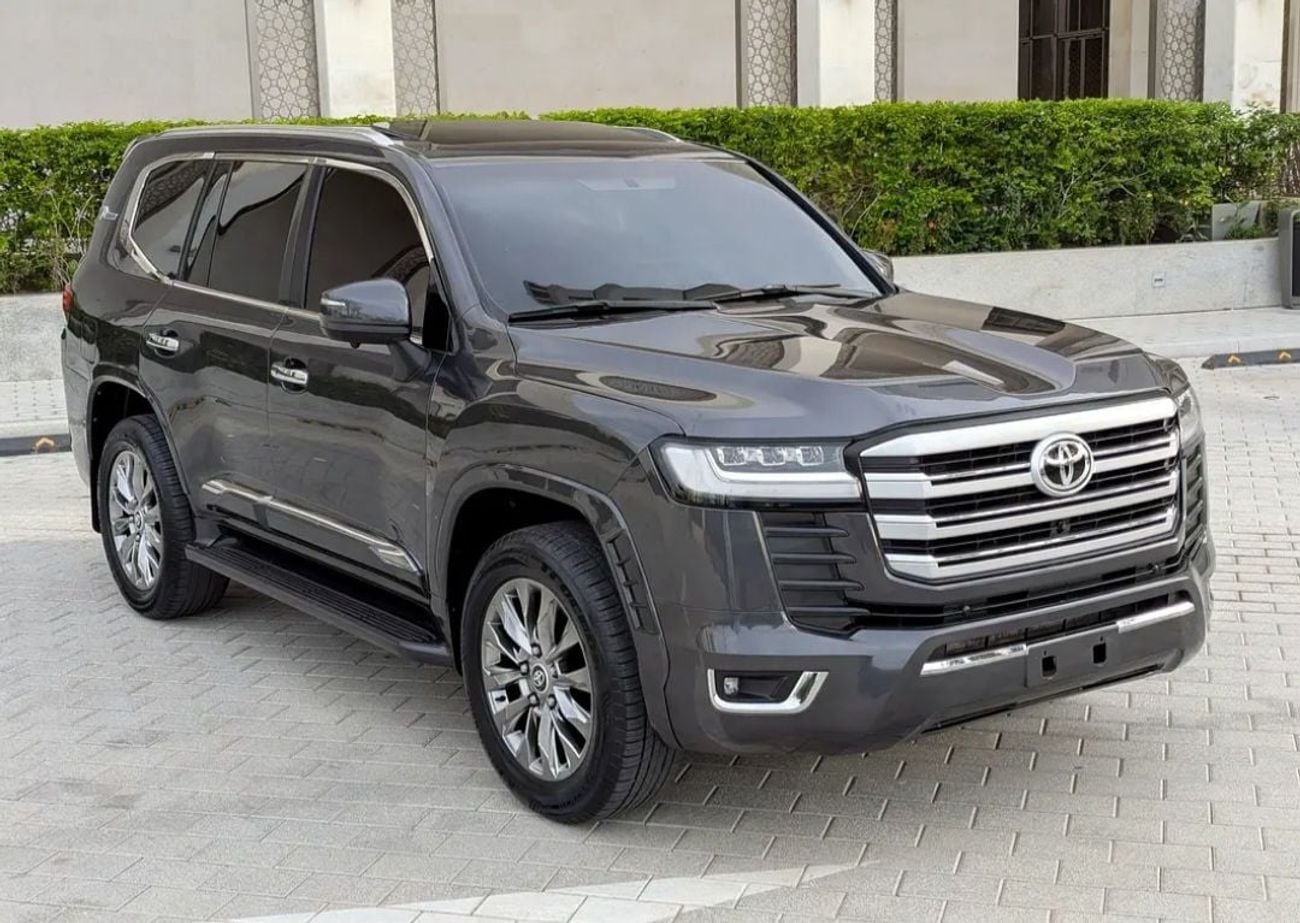 Toyota Land Cruiser Toyota landcruise 2013Model GXR Facelifted 2025 4.0L V6 petrol Engine Colour Black push start Transm