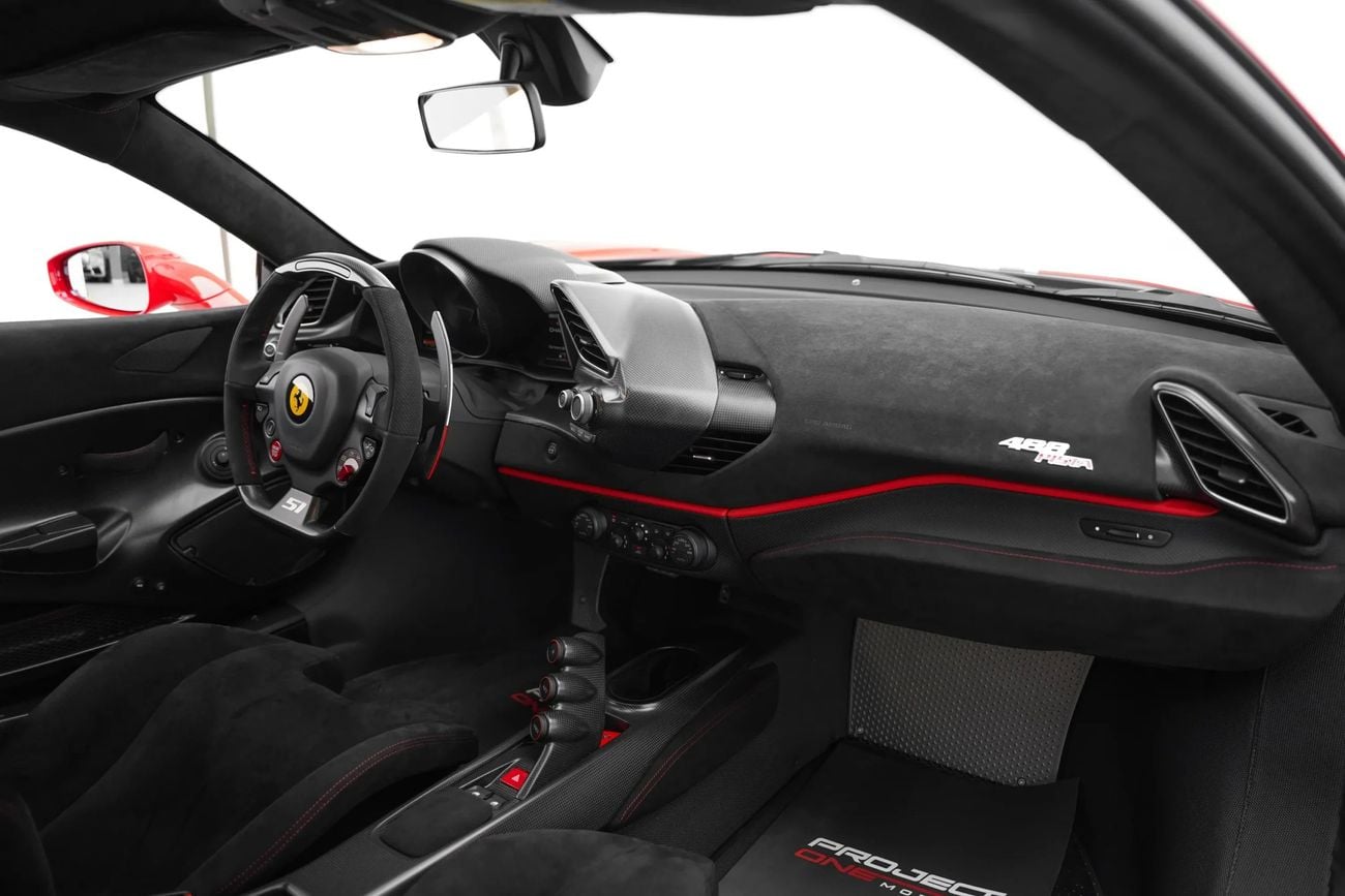 فيراري 488