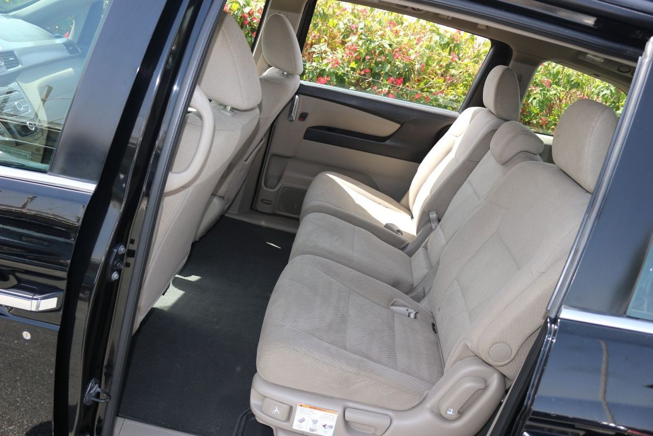 هوندا أوديسي LX هوندا اوديسي 2016 خليحي 8 ركاب صبغ وكاله