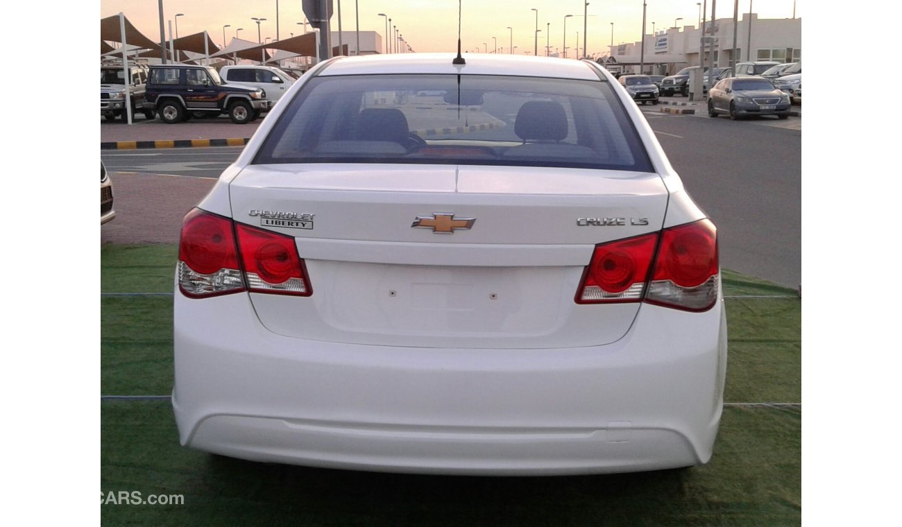 Chevrolet Cruze L S 2014 WHITE GCC PERFECT