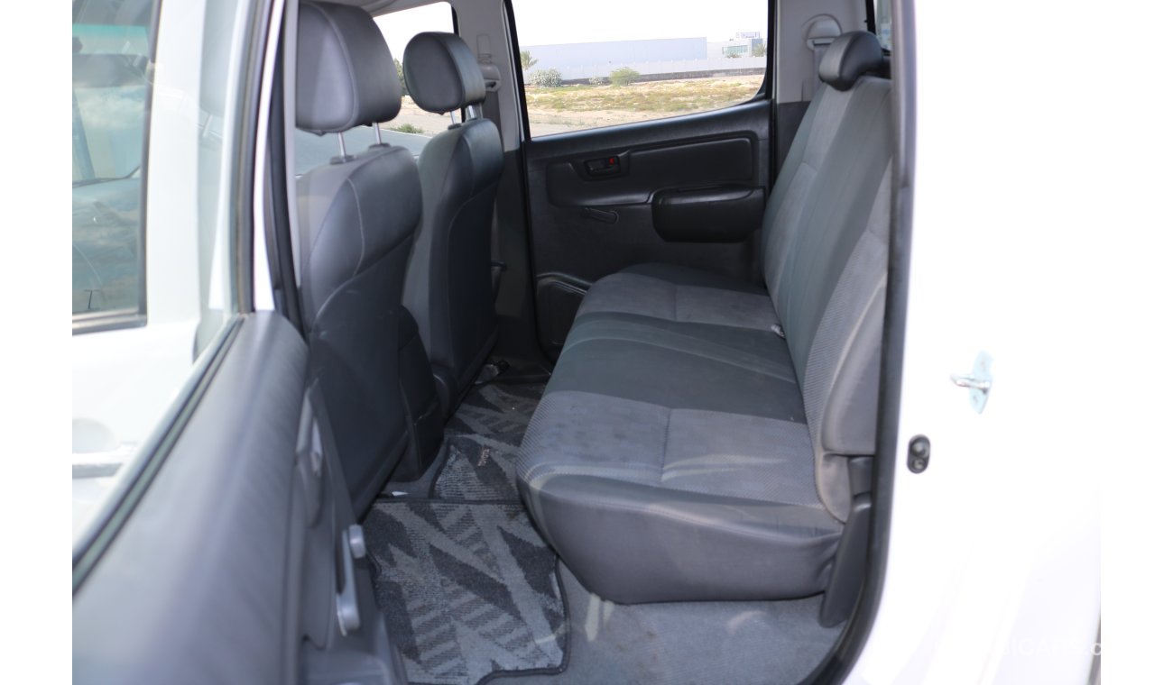 Toyota Hilux GL 2.7 VVTI 4X2 BASIC DOUBLE CABIN PICK UP