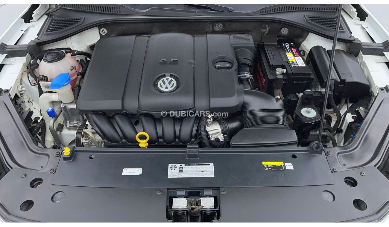 فولكس واجن باسات SE 2.5 | بدون دفعة مقدمة | اختبار قيادة مجاني للمنزل