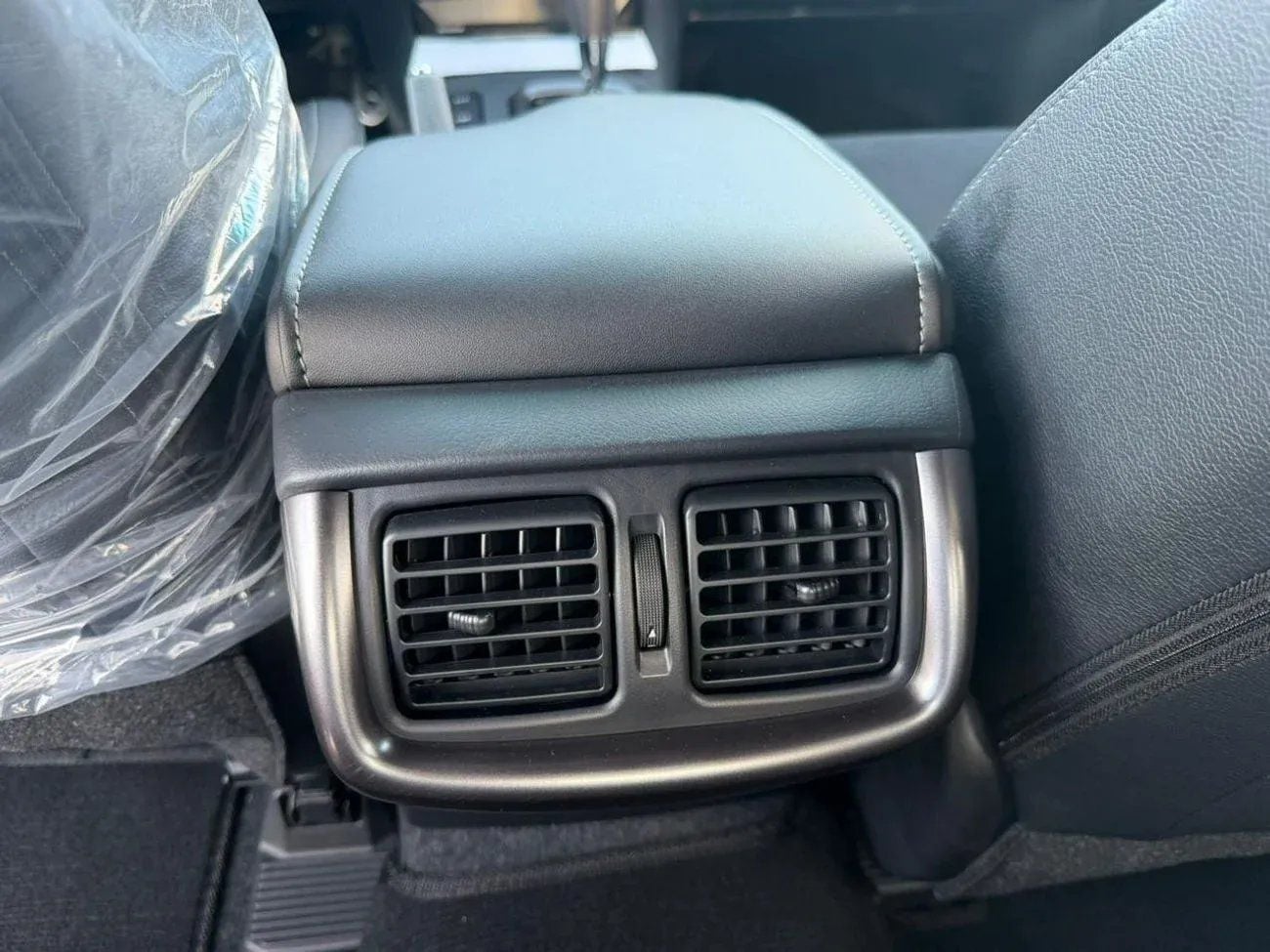 Toyota Hilux ADVENTURE Hilux GR sport 2.8L diesel 2026 full option