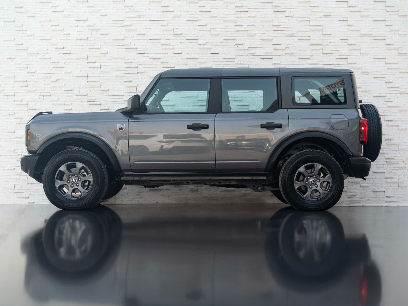 Ford Bronco Big Band 2.3L (5 Seater)