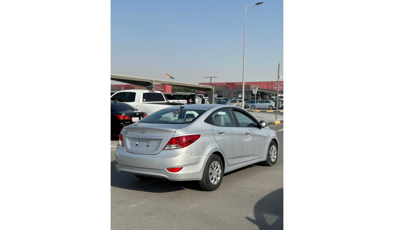 Hyundai Accent GL Hundai accent 2016