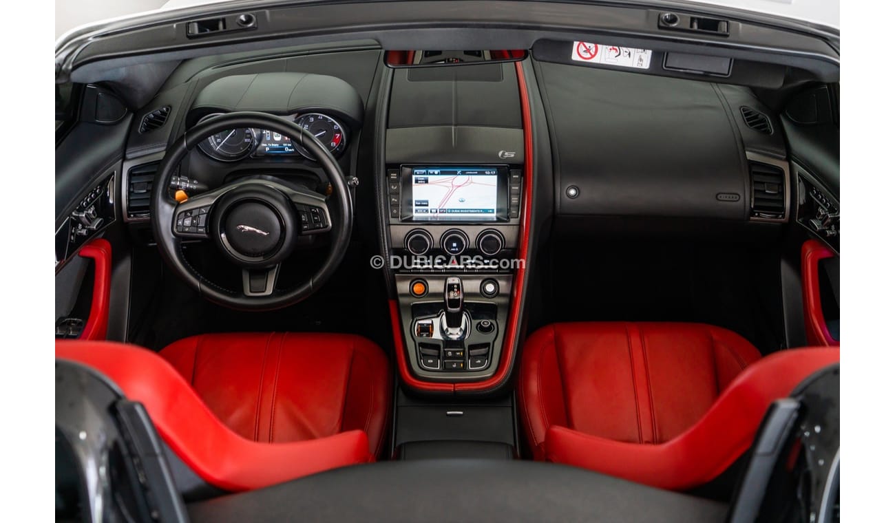 Jaguar F Type S 2015 Jaguar F-Type S / 3.0L V6 Supercharged / Full Service History