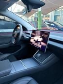 Tesla Model Y LONG RANGE