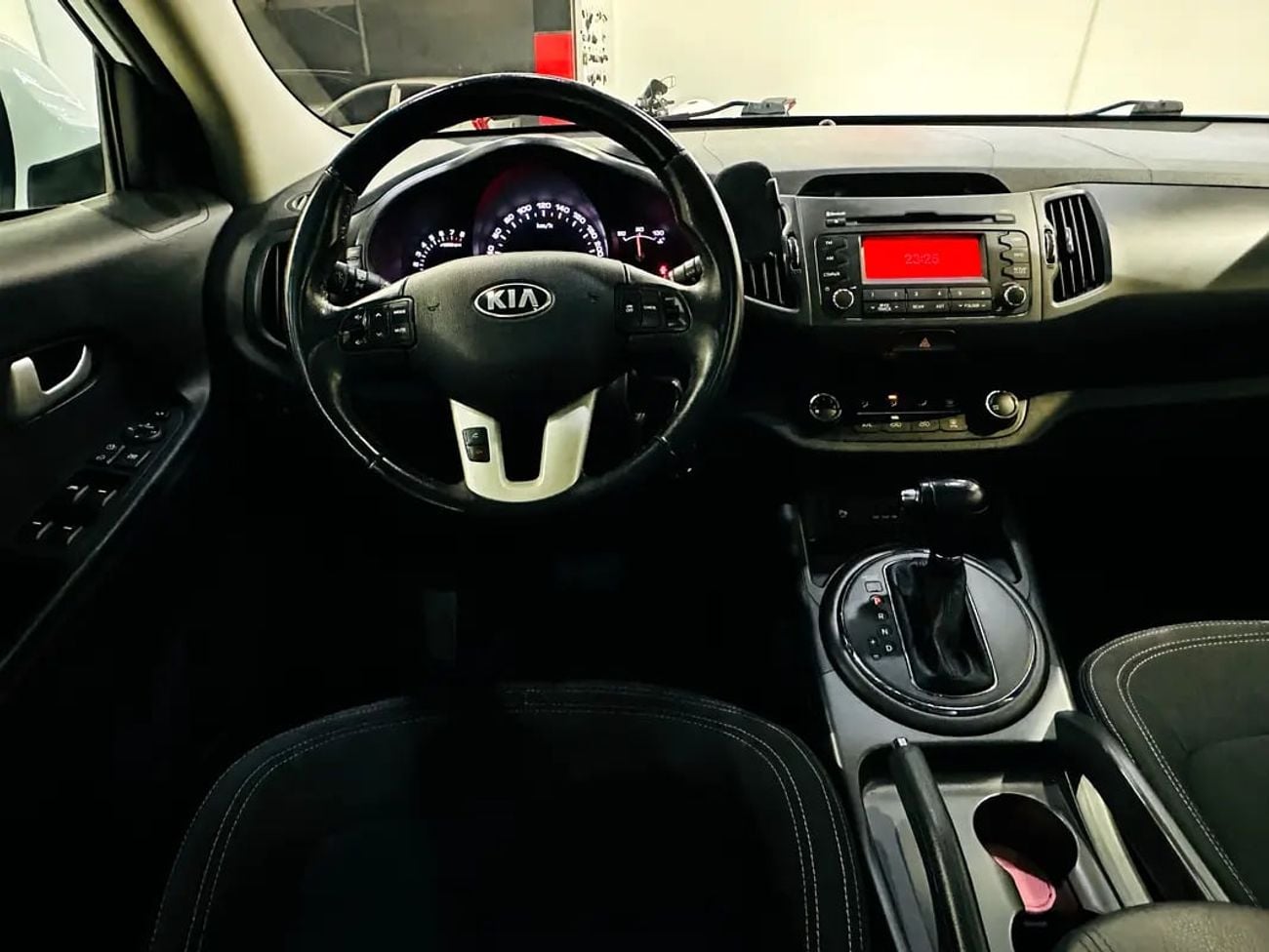 كيا سبورتيج EX 2.4L