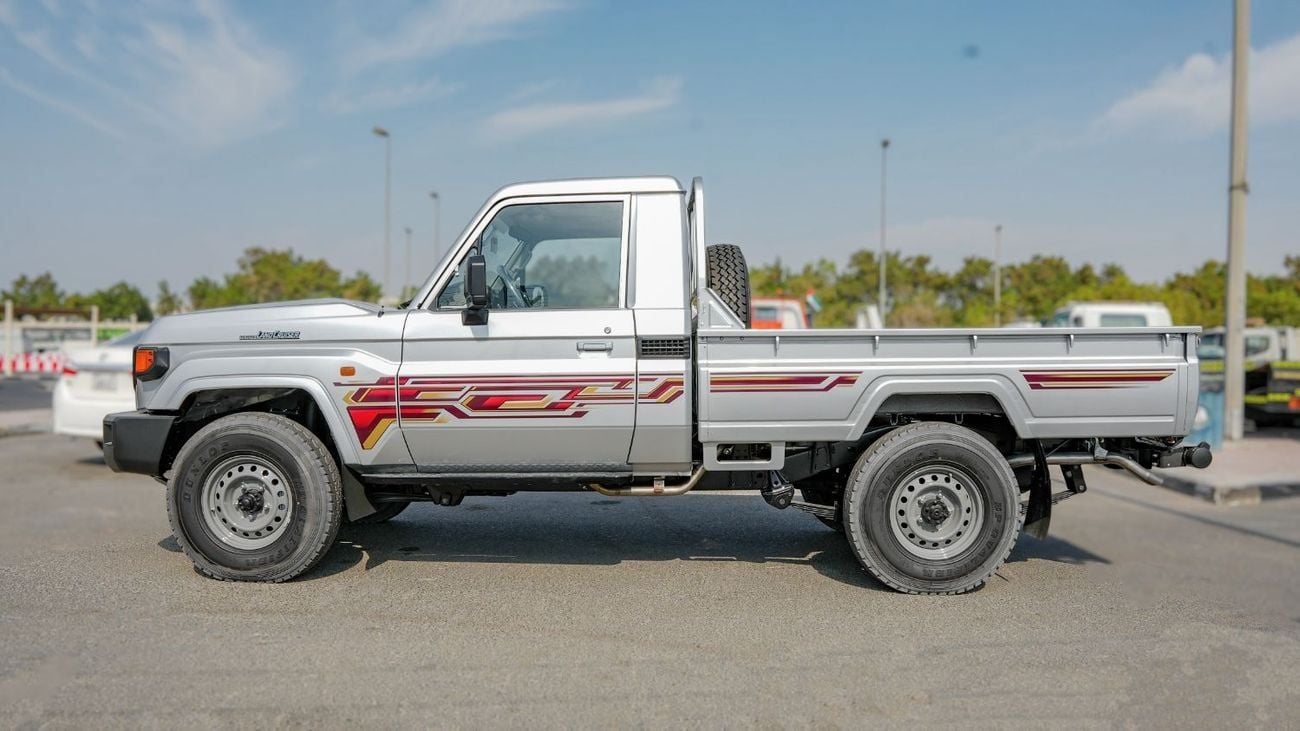 Toyota Land Cruiser 70 2025 Toyota Land Cruiser LC 79 4.0L AT Petrol Basic with Fridge (Silver-Brown)