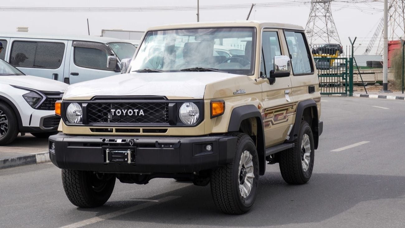 Toyota Land Cruiser 70 LX 4.0 L V6