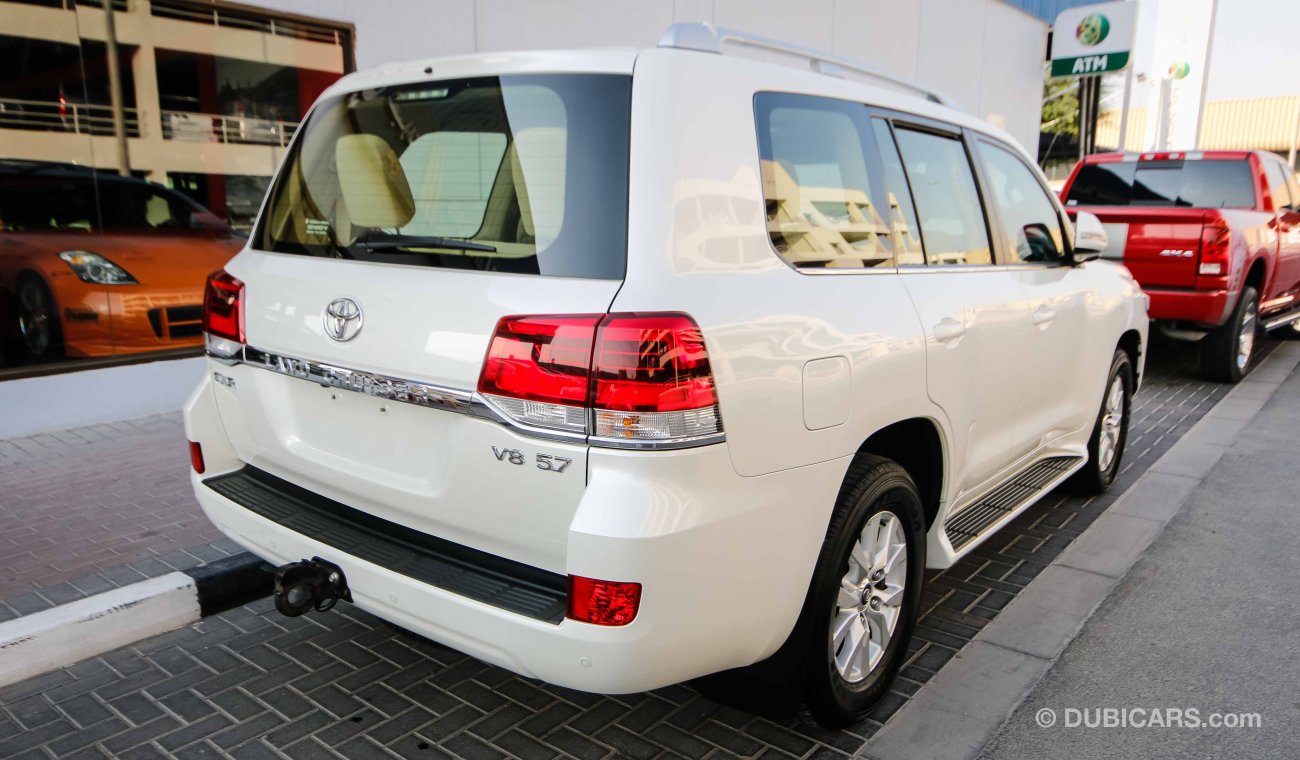 Toyota Land Cruiser EXR V8