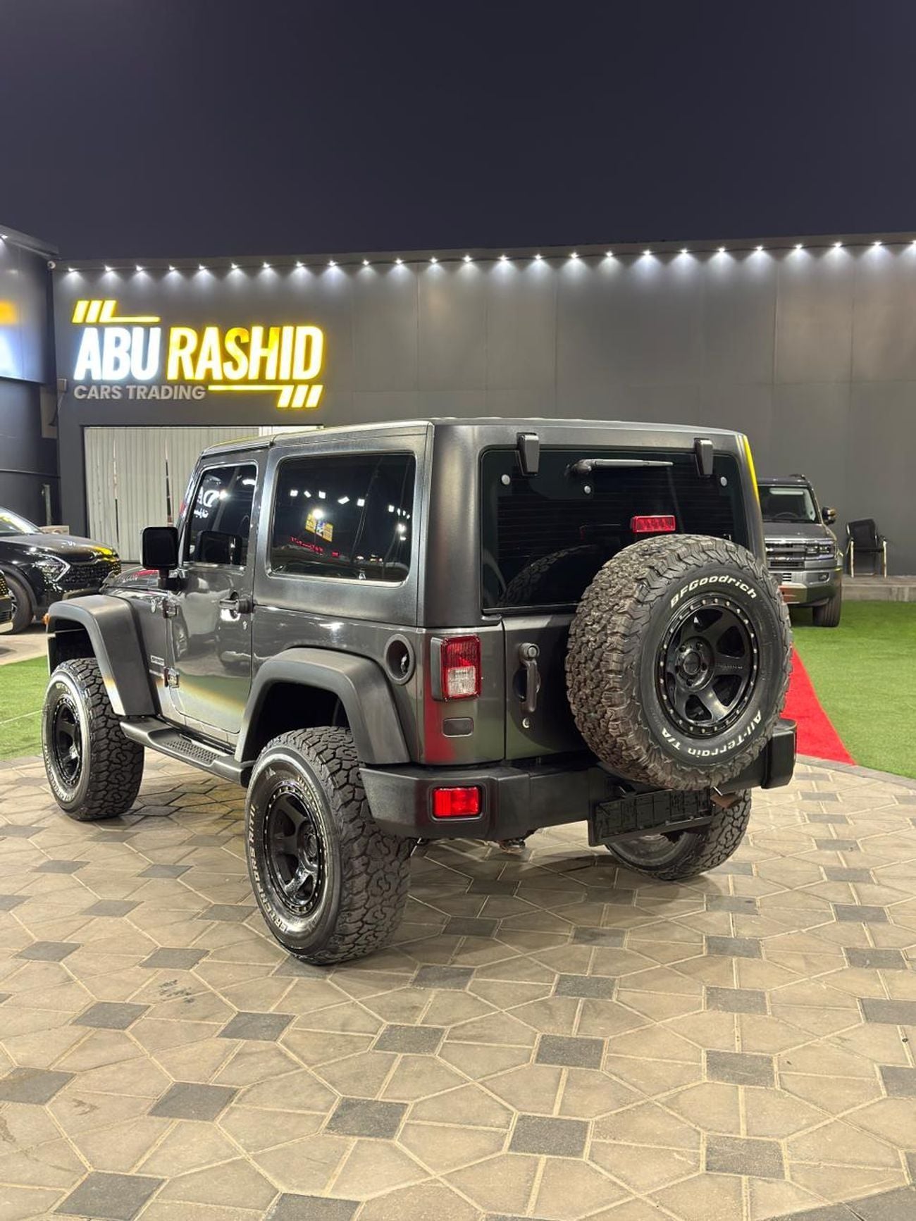 Jeep Wrangler EXECUTIVE Sport S 3.6L A/T
