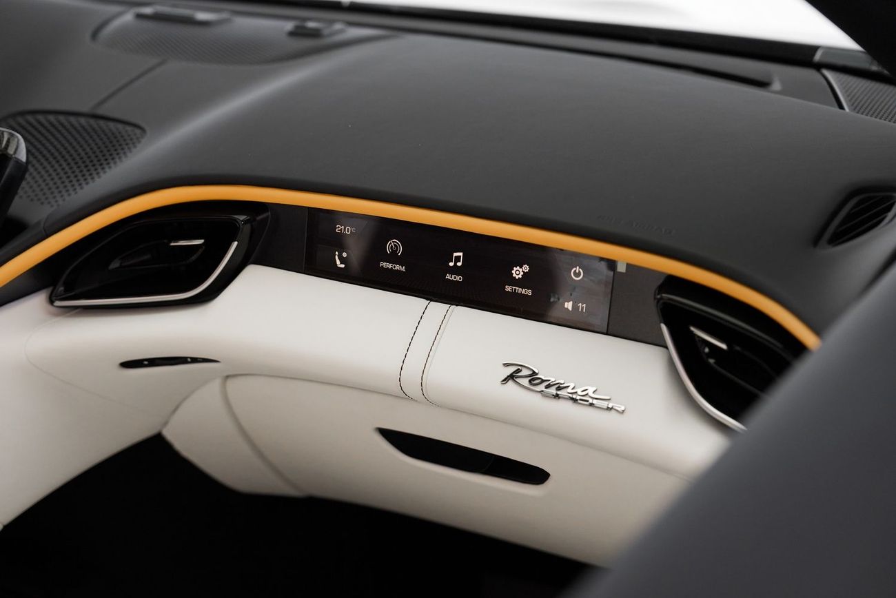 Ferrari Roma Ferrari Roma Spider