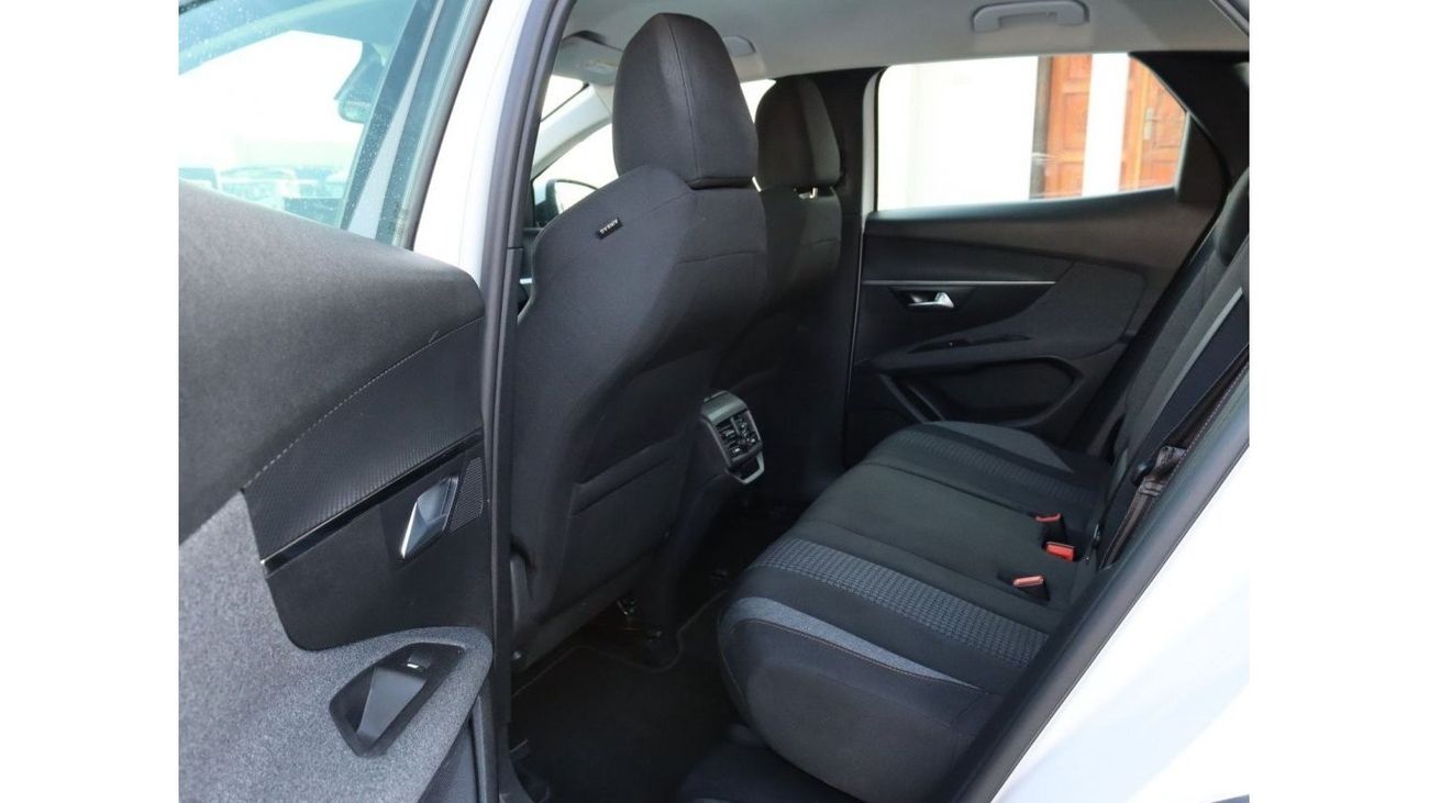 Peugeot 3008 Active+ Peugeot 3008 2022 GCC in excellent condition without accidents