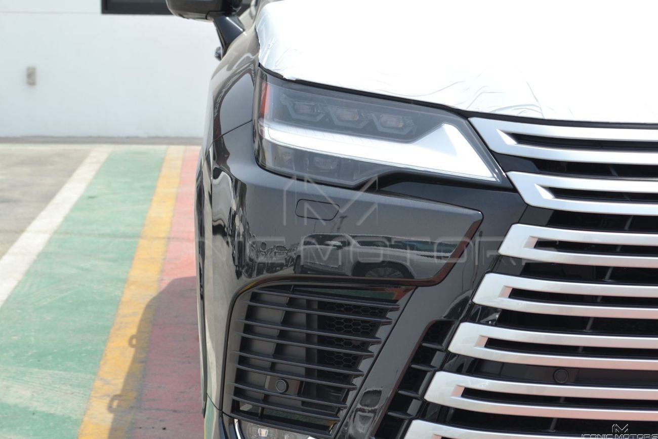 لكزس LX 700h Signature