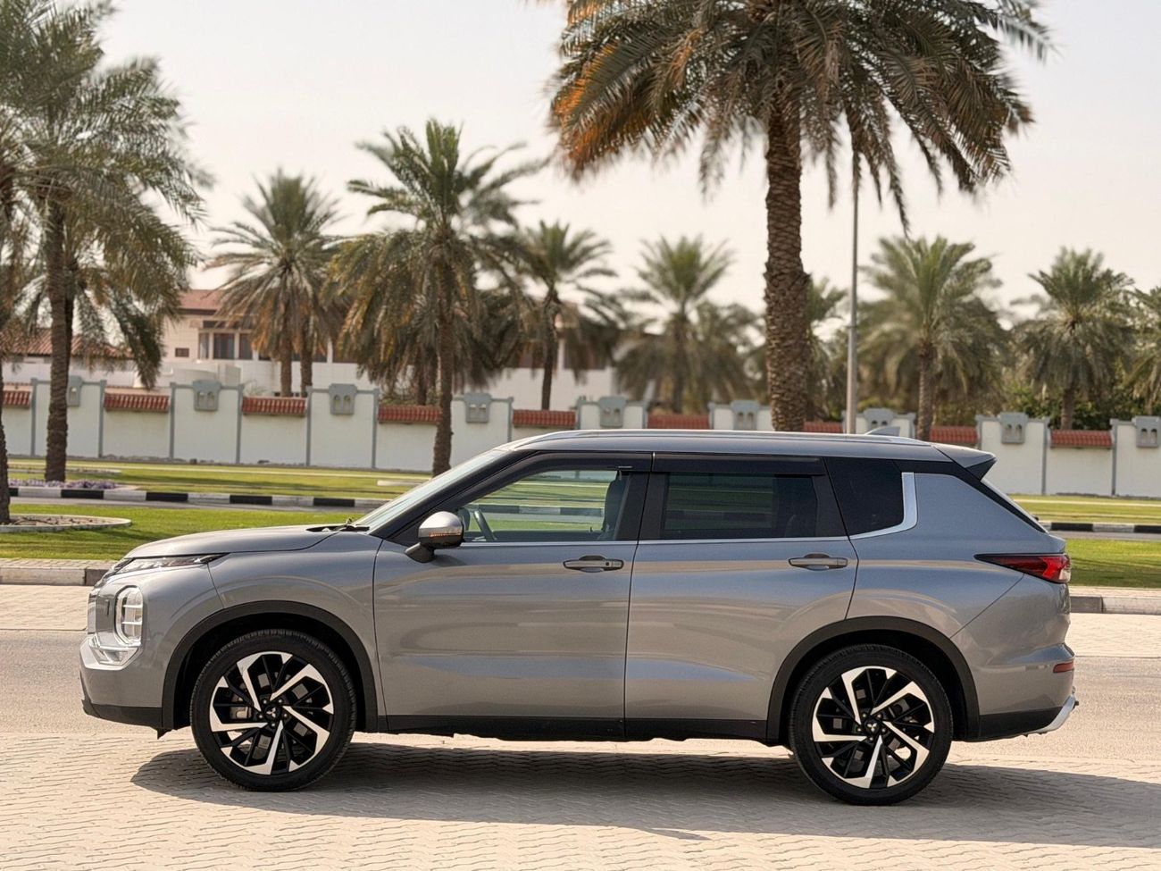 ميتسوبيشي آوتلاندر Aspire Export from Australia