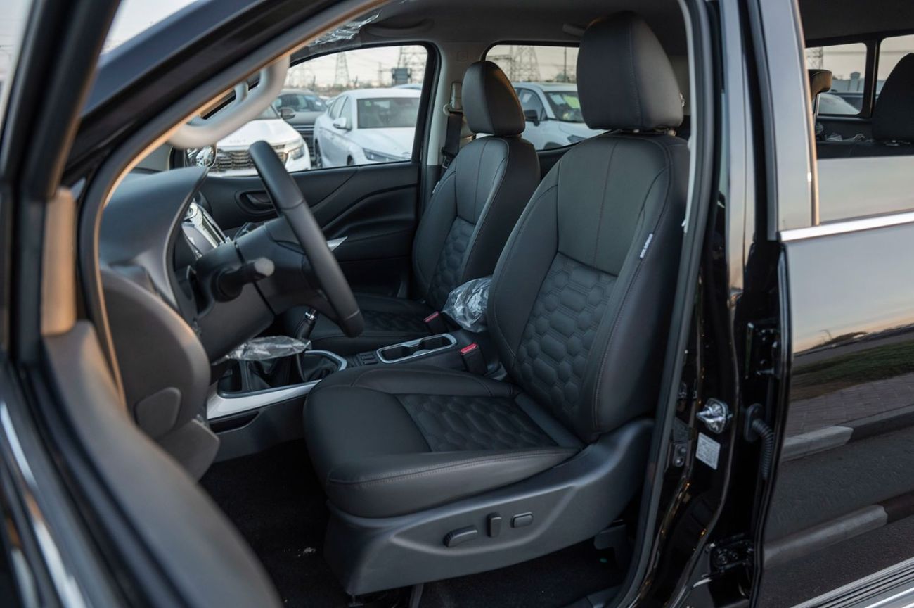 Nissan Navara Nissan Navara LE 2.5L Petrol 2025 Manual