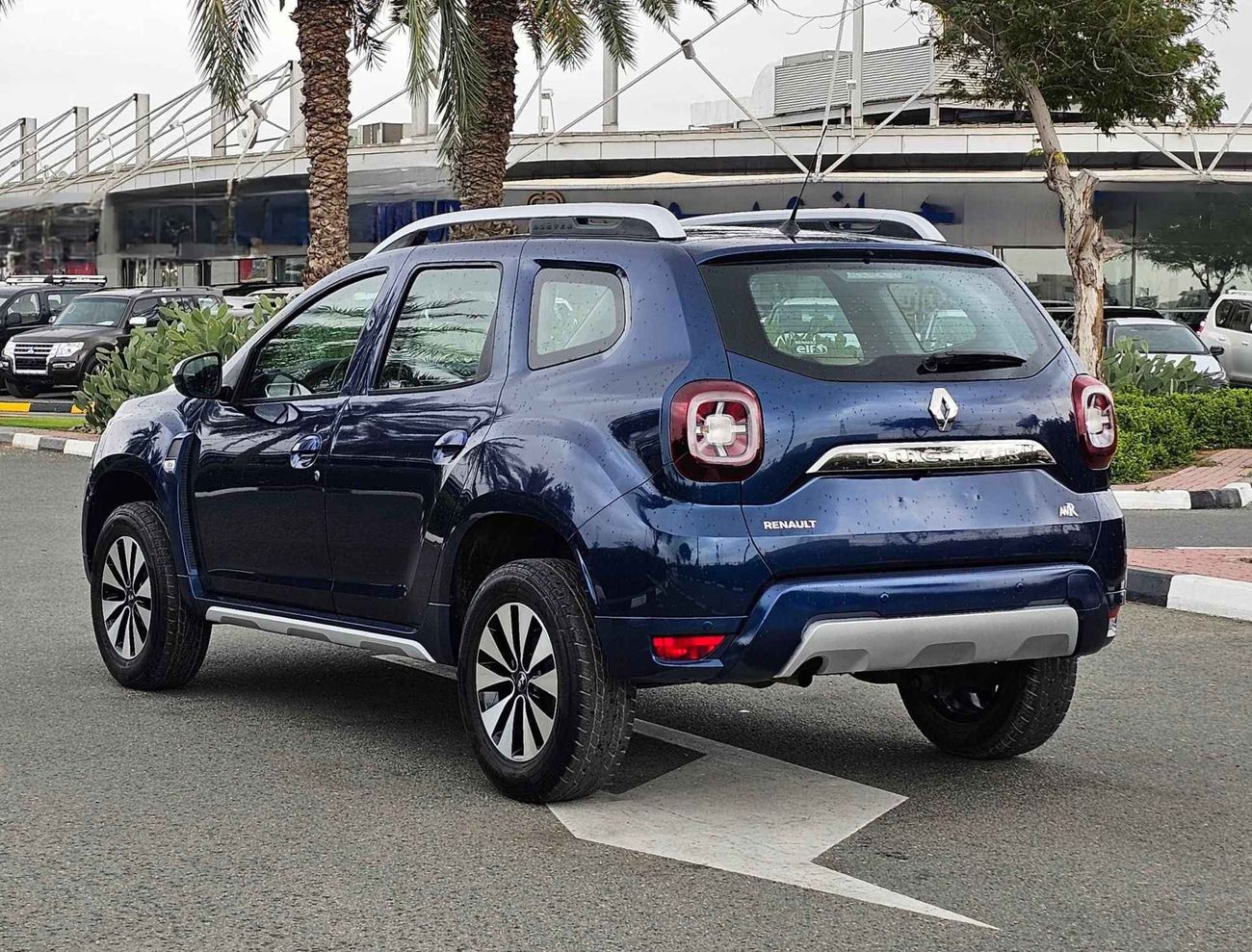 رينو داستر / LEATHER SEATS/ ALLOY RIMS/ SAME COLOR BODY/ LOW MILEAGE/475 MONTHLY/ LOT#45521