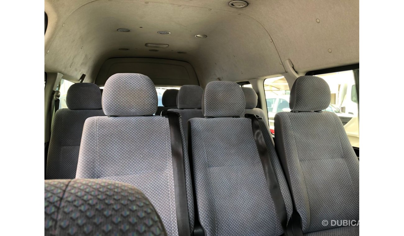 Toyota Hiace Toyota Hiace Highroof Bus 15 str,model:2013. Excellent condition