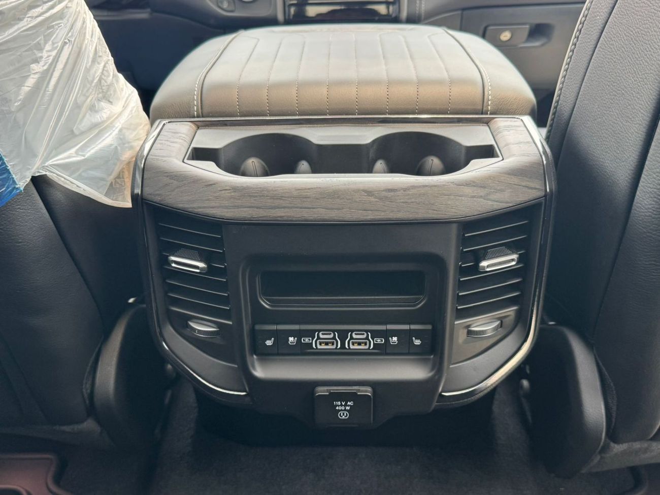 رام 1500 2025 Ram 1500 Limited Night Edition 3L Hurricane I6