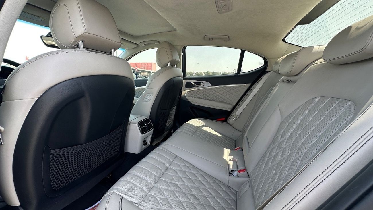 جينيسس G70 Prestige 2.0L AWD