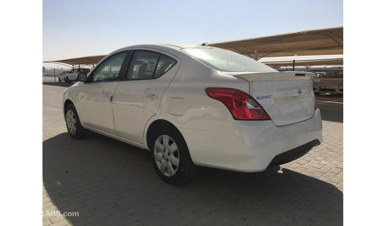 Nissan Sunny salon