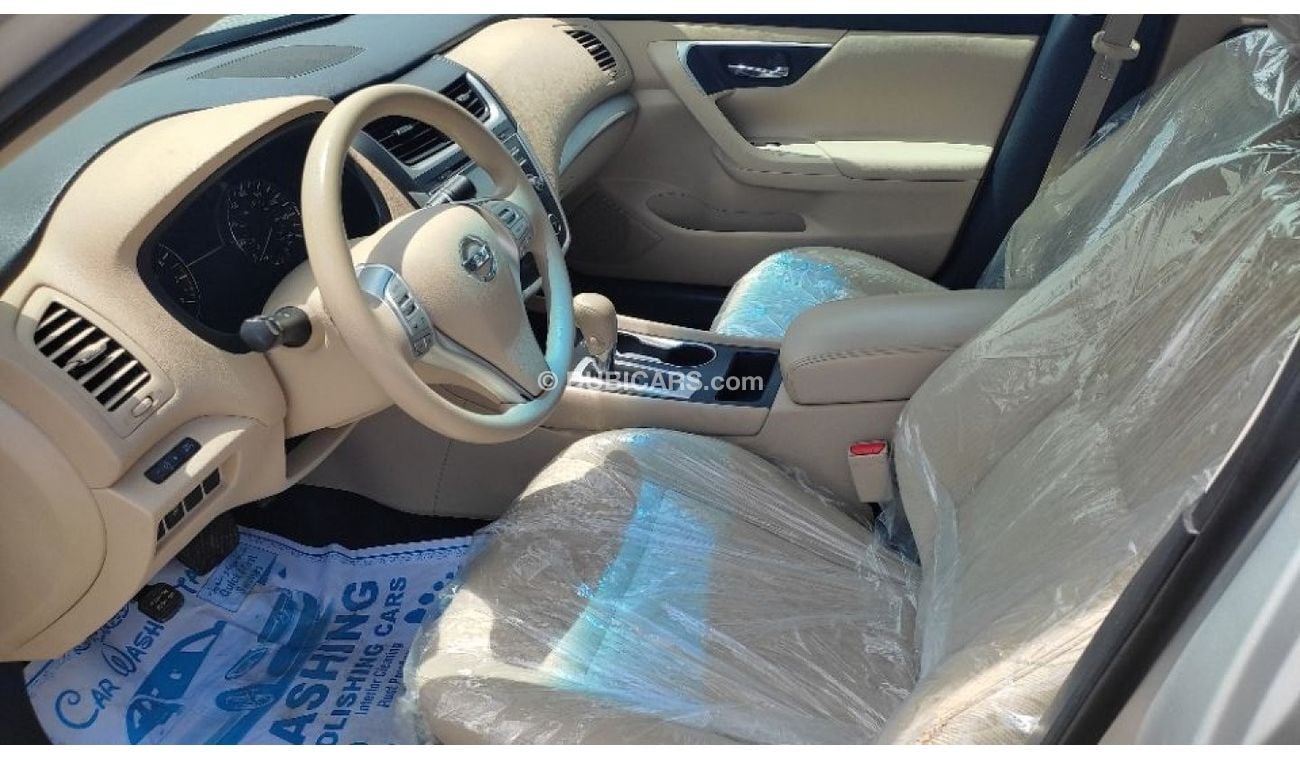 نيسان ألتيما