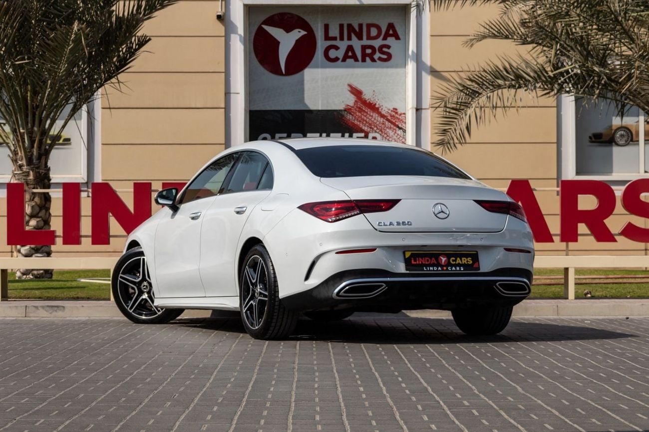 Mercedes-Benz CLA 250 Premium 2.0L 2022 Mercedes-Benz CLA 250 GCC Specs | Agency Warranty | Service Contract