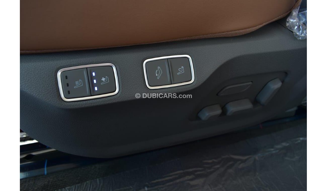 Hyundai Staria Premium CEO 2.2 CRDI 8 Speed Automatic AWD (7 Seater)