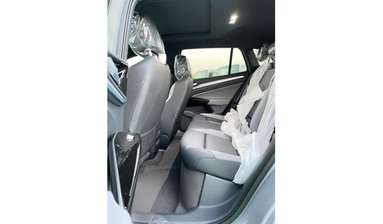 فولكس واجن ID.4 Crozz PRO  WITH SUN ROOF \ MEMORRY SEATS \ DIPLAY