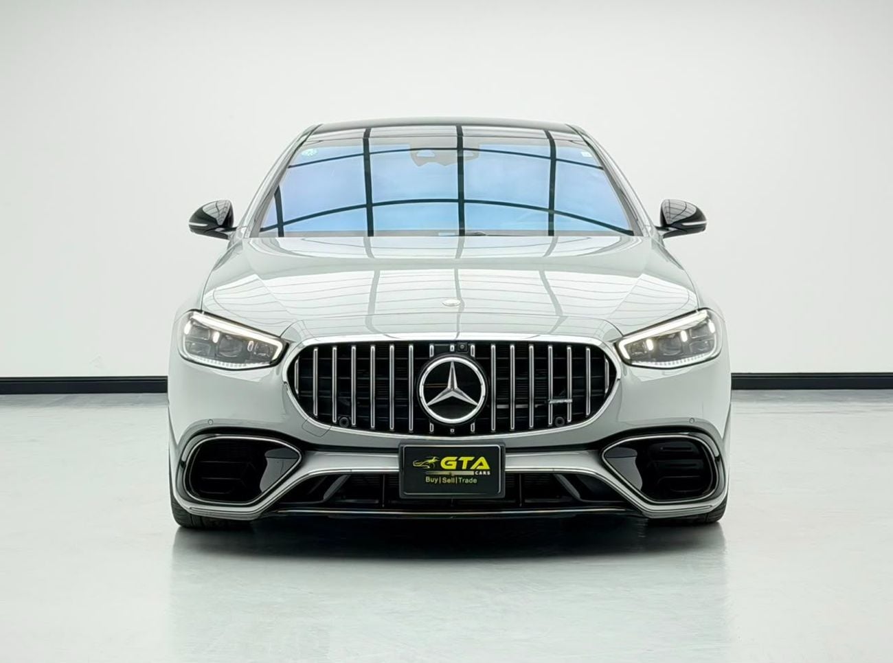 Mercedes Benz S63 AMG E PERFORMANCE EDITION 1