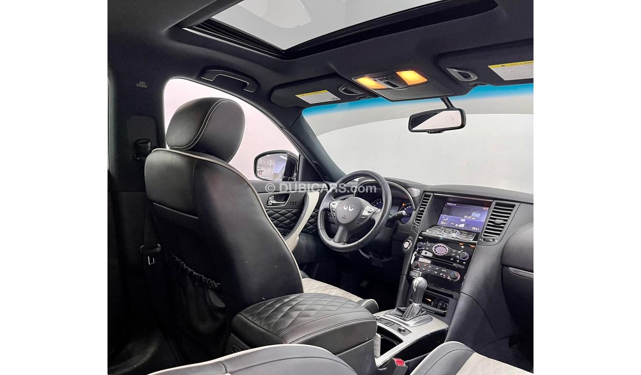 Infiniti QX70 2018 Infiniti QX70 Limited 50th Anniversary, Infiniti Service History, Low Kms, GCC