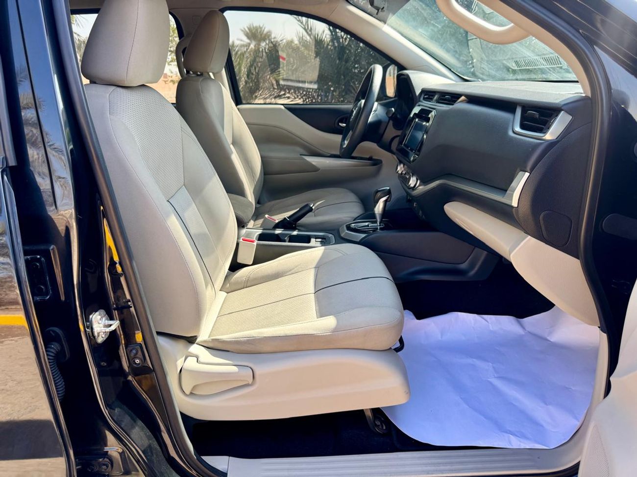 Nissan XTerra SE 2.5L RWD 2021 2.5L GCC (1090/-MONTHLY)