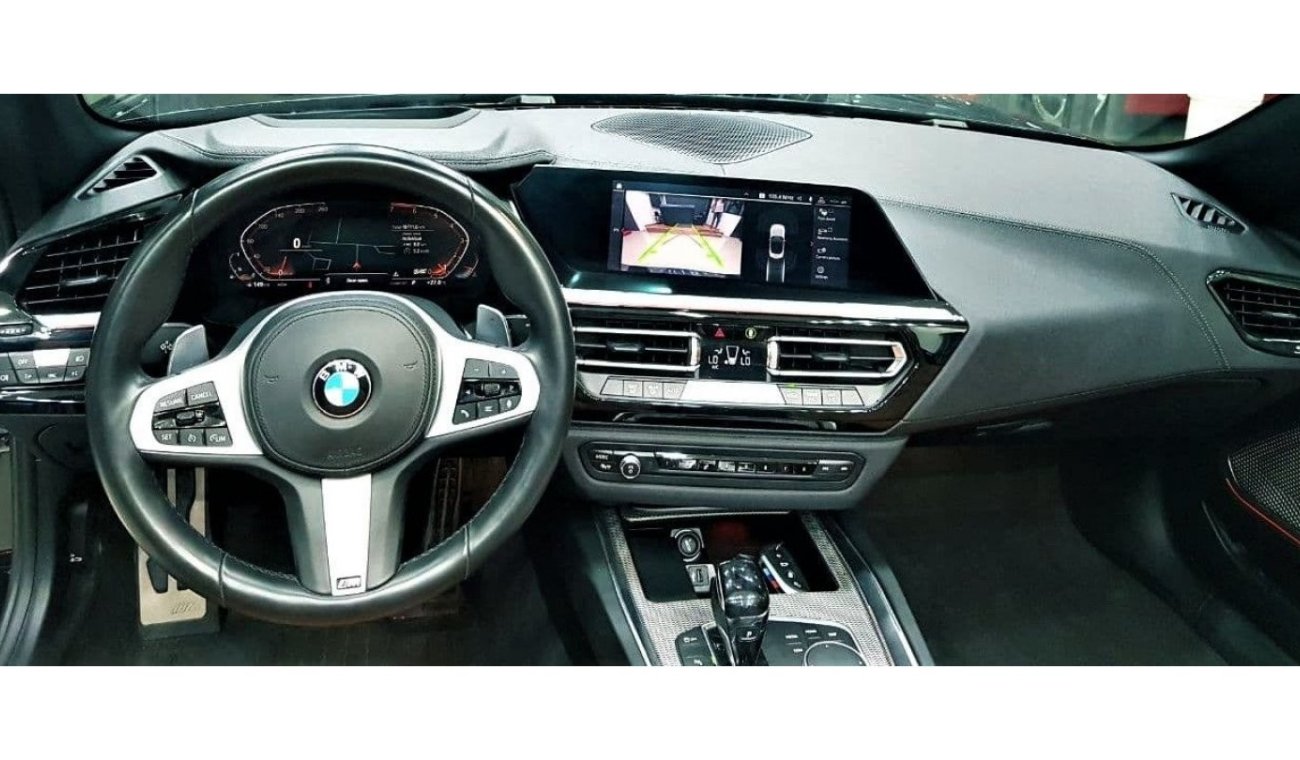 BMW Z4 BMW Z4 2019 MODEL GCC CAR WITH LOW KM ONLY 34K KM IN VERY BEAUTIFUL CONDITION FOR 165K AED