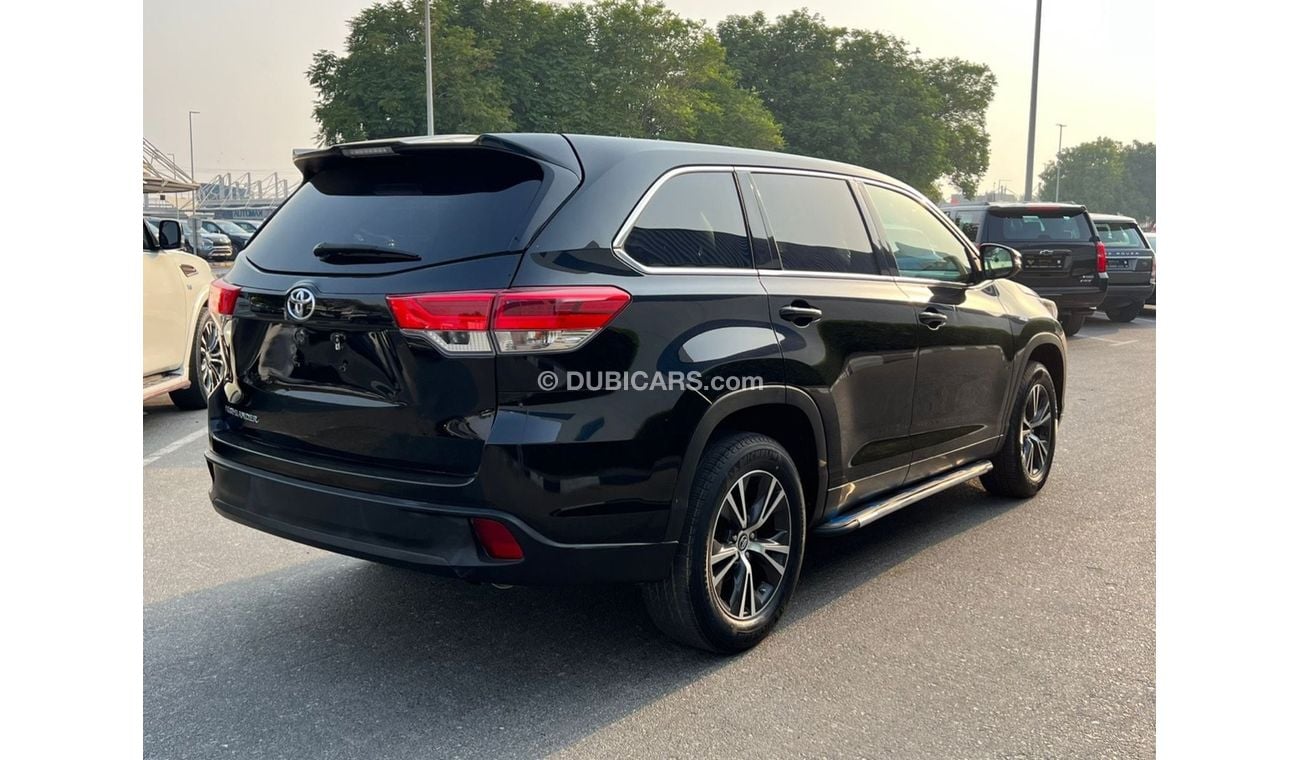 Toyota Highlander 2019 LE LEATHER SEATS V4 - 2.7L USA IMPORTED
