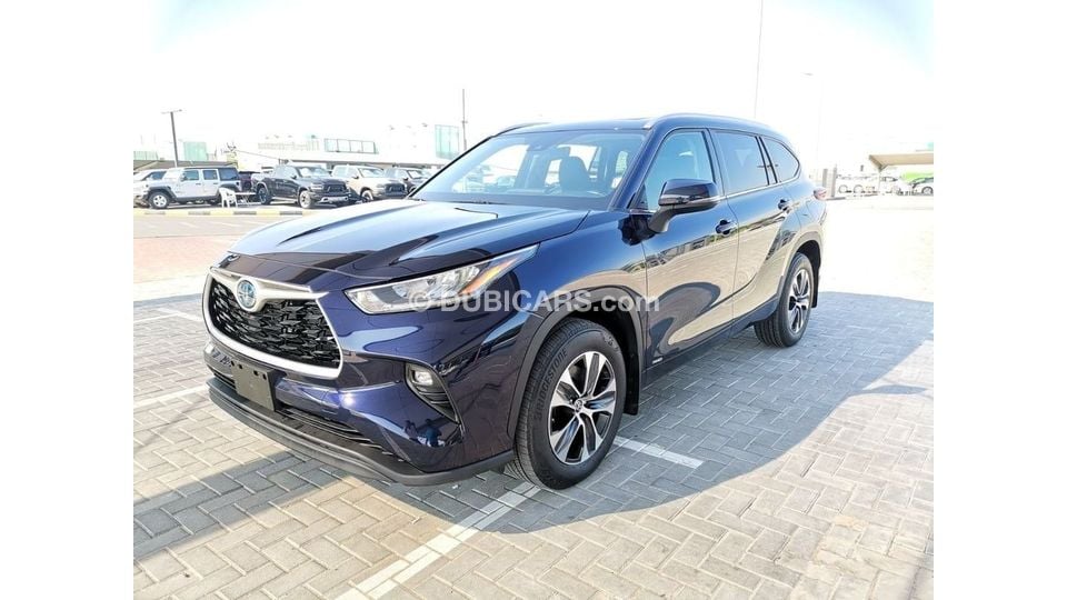 Used Toyota Highlander XLE Hybrid 2022 Blue 2022 for sale in