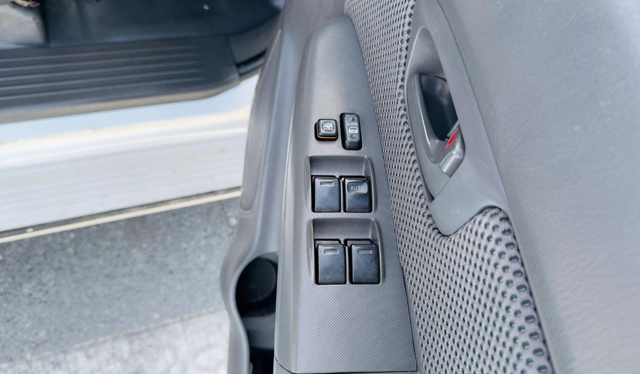 تويوتا هيلوكس EXCELLENT CONDITION | RHD | 2013 | 3.0L DIESEL ENGINE | LATEST SPORTS BAR