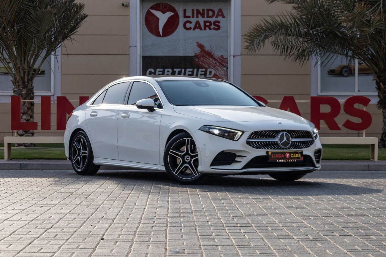 Mercedes-Benz A 250 AMG Premium + 2.0L