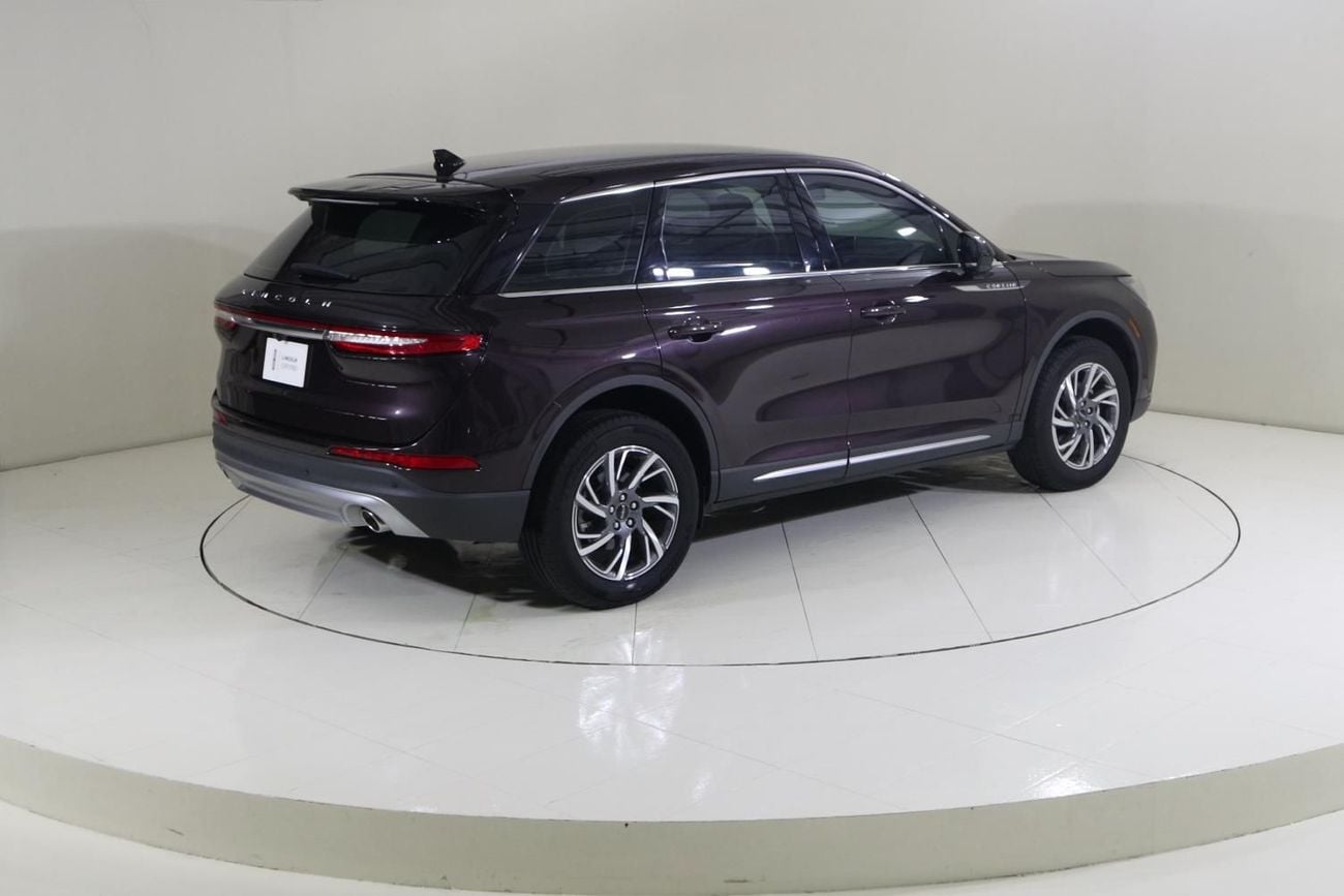 لينكولن كورساير STD AWD STD AWD