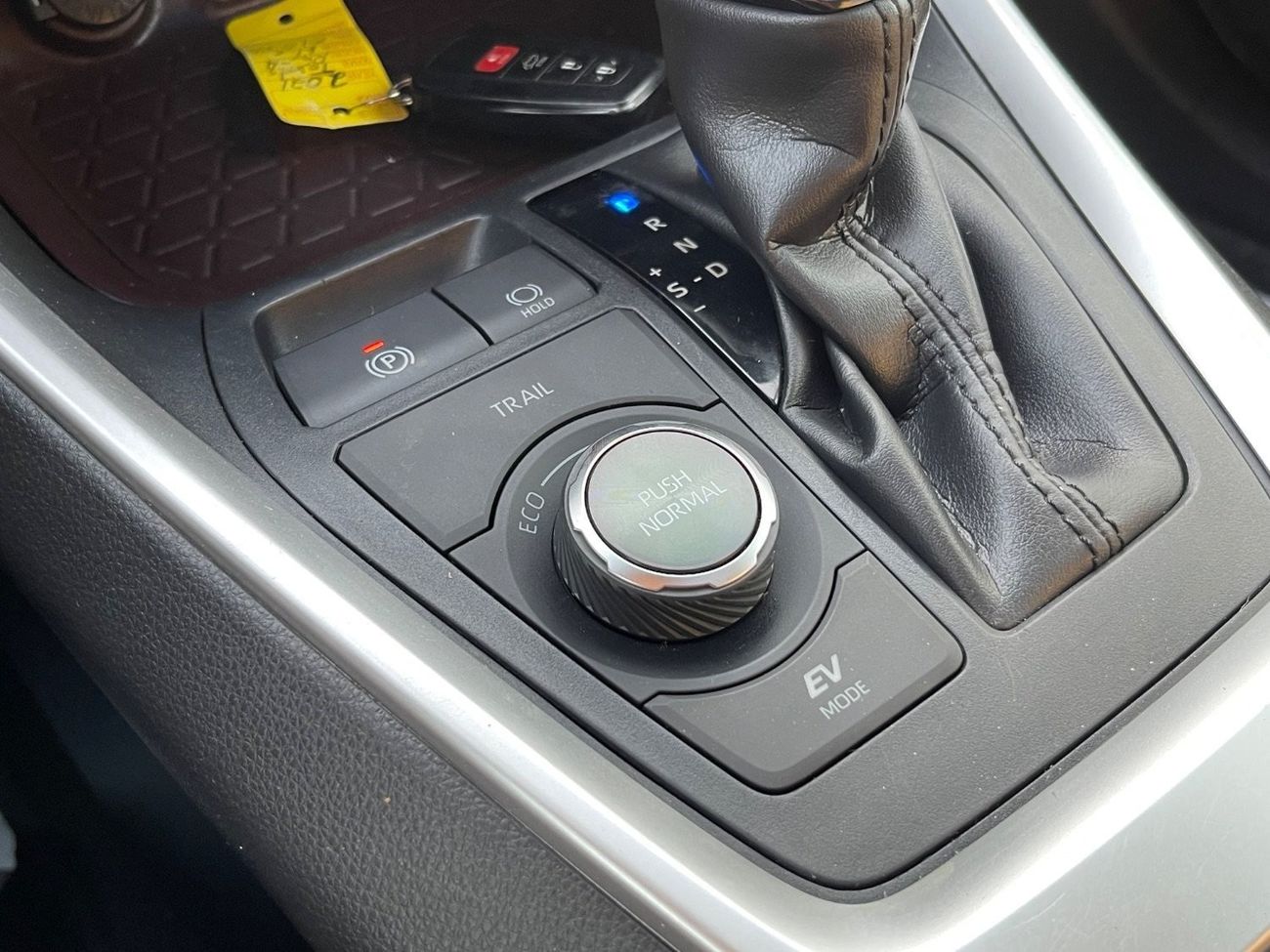 تويوتا راف ٤ 2021 TOYOTA RAV4 LIMITED HYBRID 4x4 FULL OPTIONS IMPORTED FROM USA