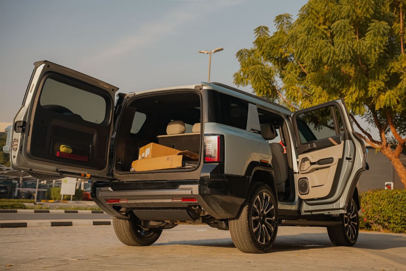 BYD Leopard 8 2025 Leopard 8  NEW Flagship 5-seates AWD 0Km