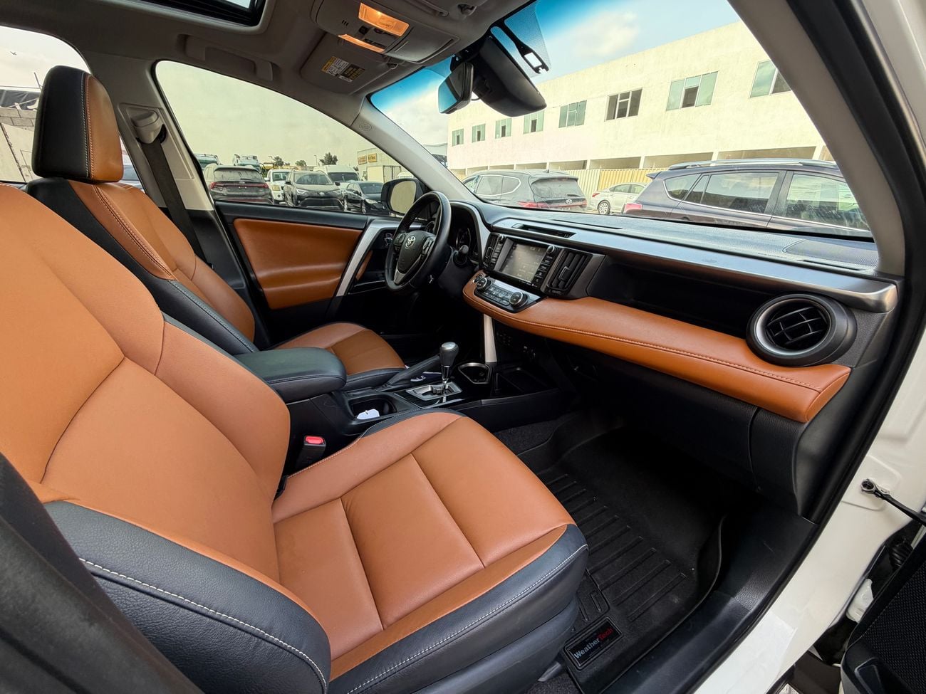 تويوتا راف ٤