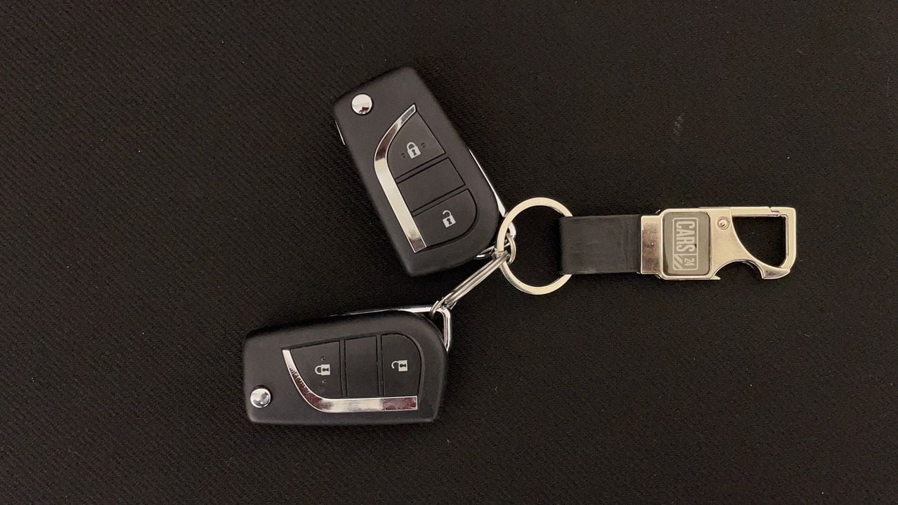 تويوتا راف ٤ EX 2.5 | بدون دفعة مقدمة | اختبار القيادة في المنزل