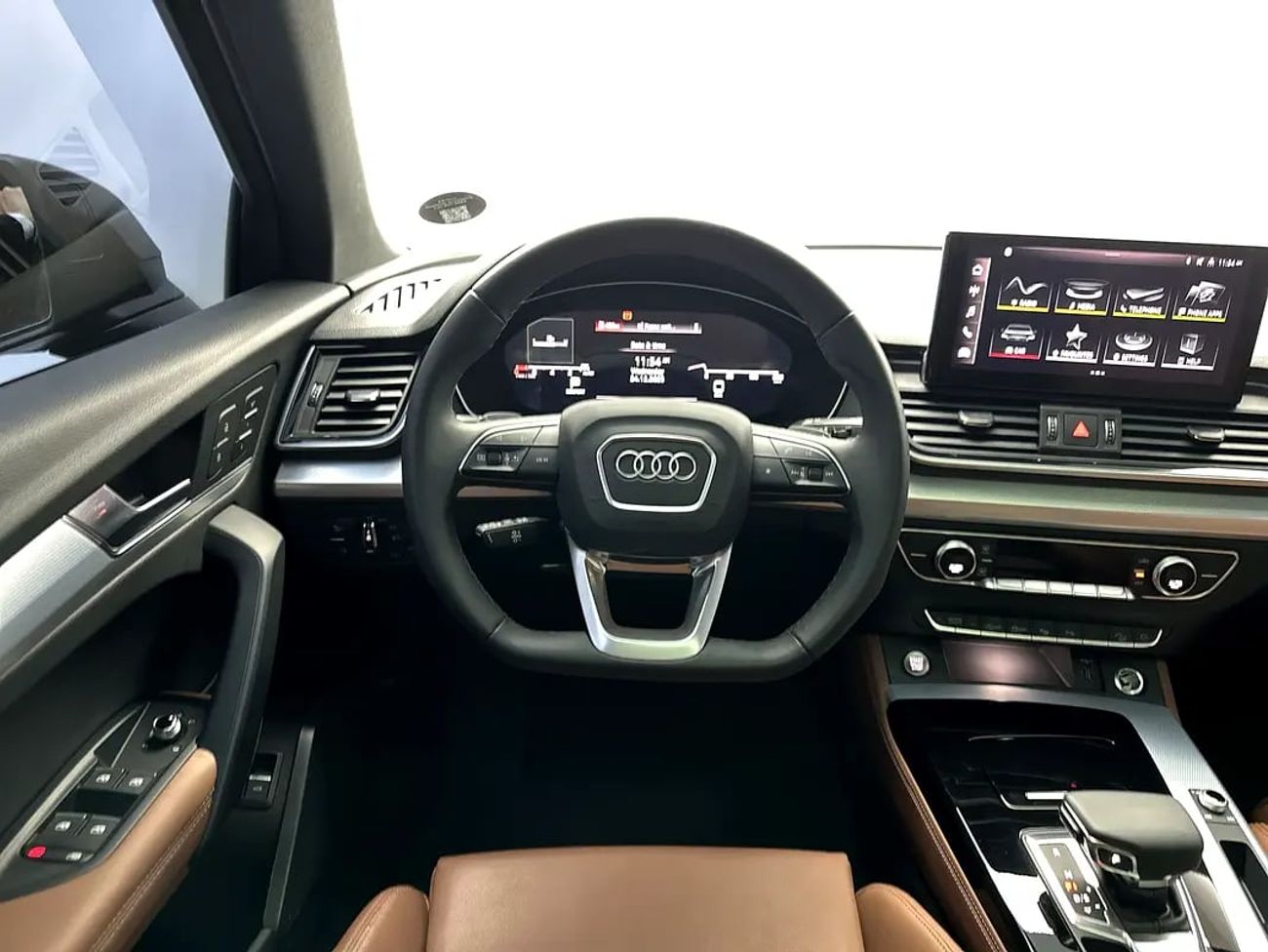 أودي Q5 Sportback S line 45 TFSI quattro 249hp (Ref# 74458) EXCLUSIVE RAMADAN OFFER