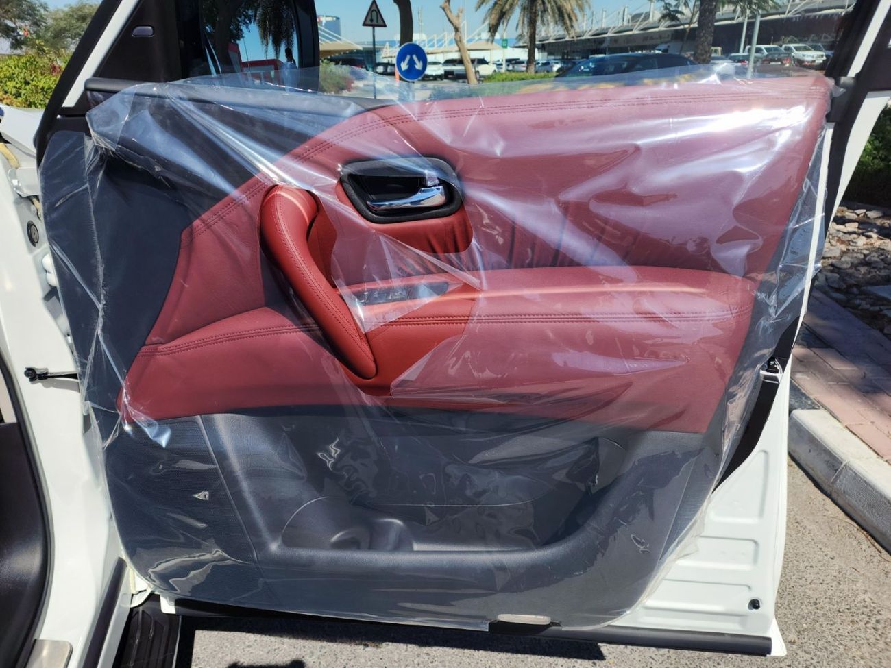 Nissan Patrol LE Platinum 5.6L