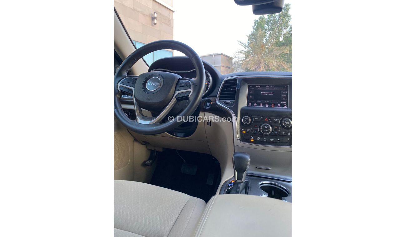 Jeep Grand Cherokee Laredo