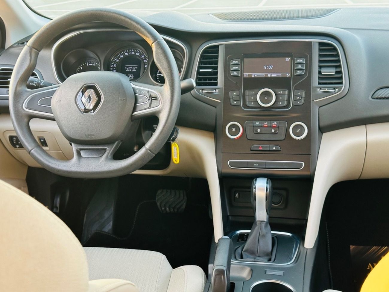 Renault Megane LE RENAULT MEGAN MODEL 2020 GCC SPACE